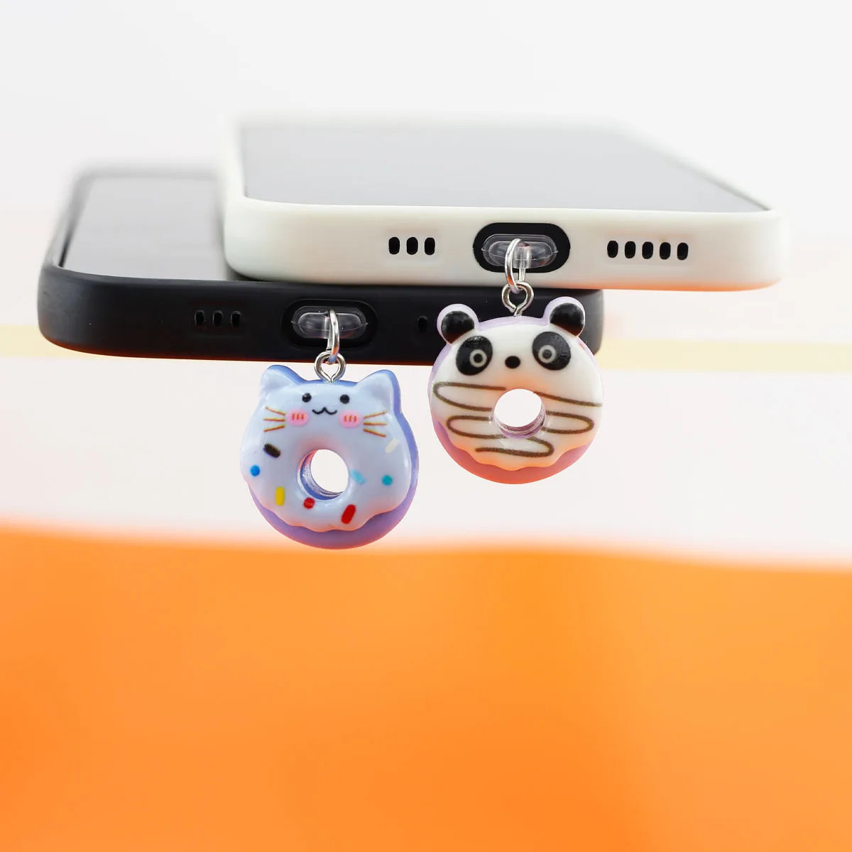 

Mobile Phone Dust Plug Cute Donut Cat Panda Pendant Phone Accessory Decoration For Iphone Type-C Port Prevention Loss Lanyard