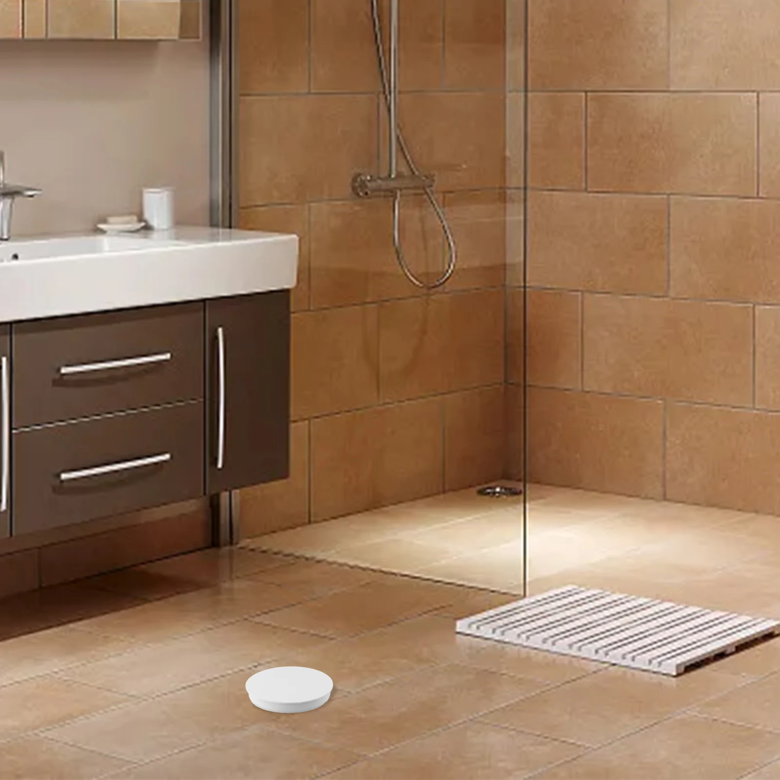 Connettore in PVC addensato e resistenza alle crepe Adattatore per connettore terminale tubo flessibile di arresto dell'acqua in PVC Copertura decorativa bianca Resistenza alle crepe
