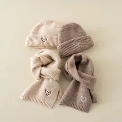 Children's hat scarf two sets of fall and winter Korean version of the knitted cap baby warm woolen cap men andgirls set of head