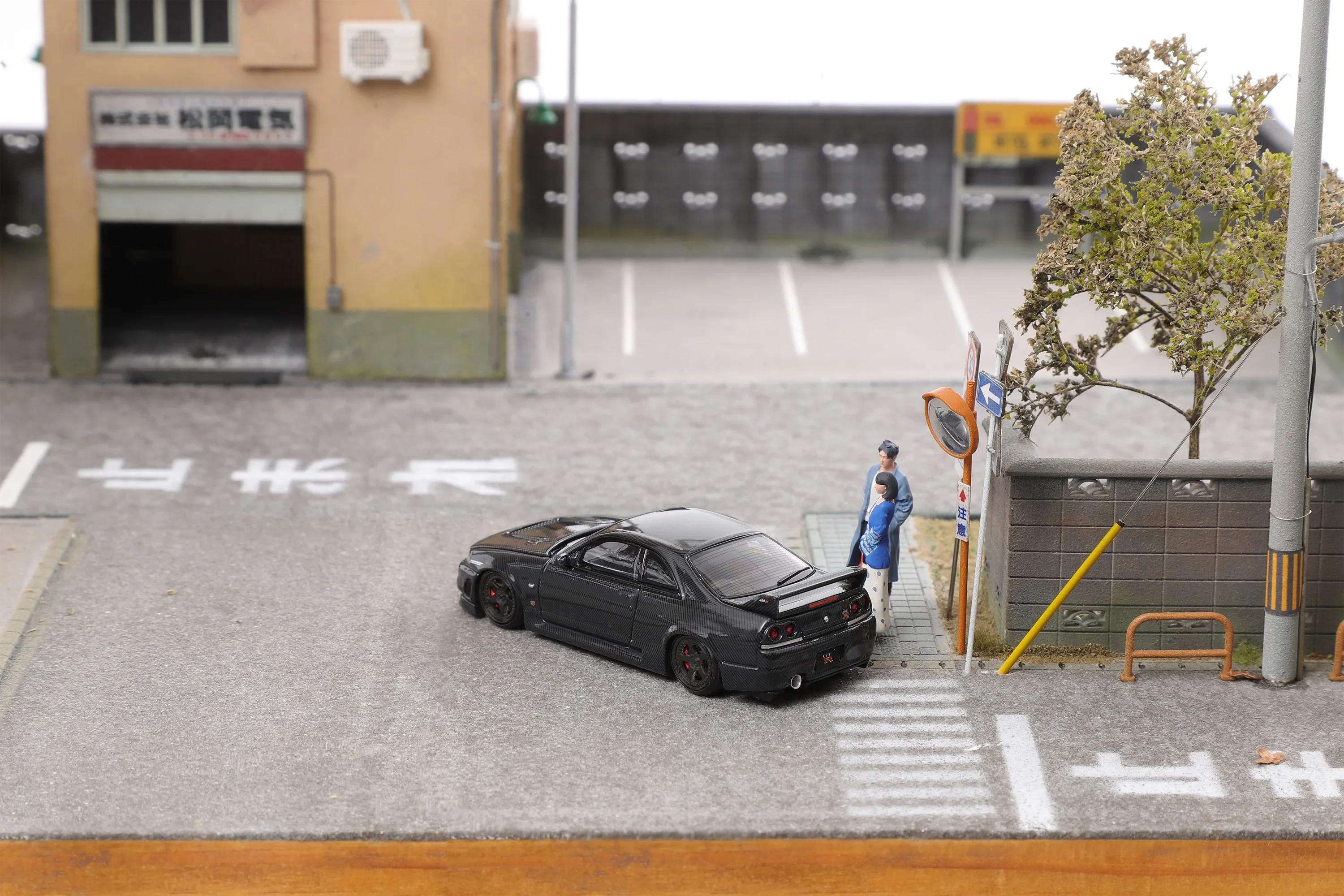 Focal Horizon FH 1:64 Skyline  R33 Nismo 400R Full Carbon Black Model car