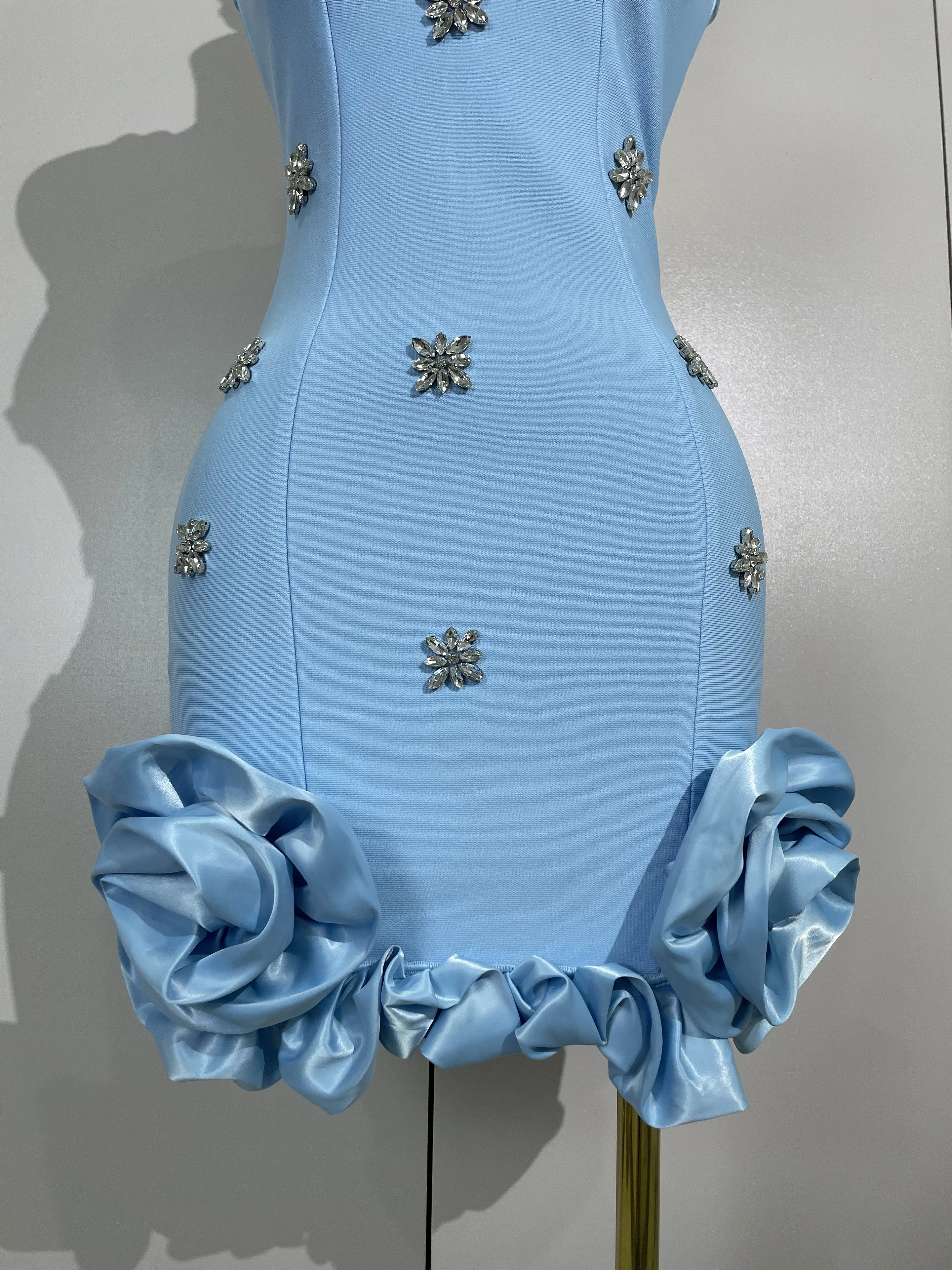 New STyle 2025 Shining Crystal Women Sleeveless Bodycon Mini Bandage Dress Elegant Ruffles Cute Celebrate Birthday Party Dress