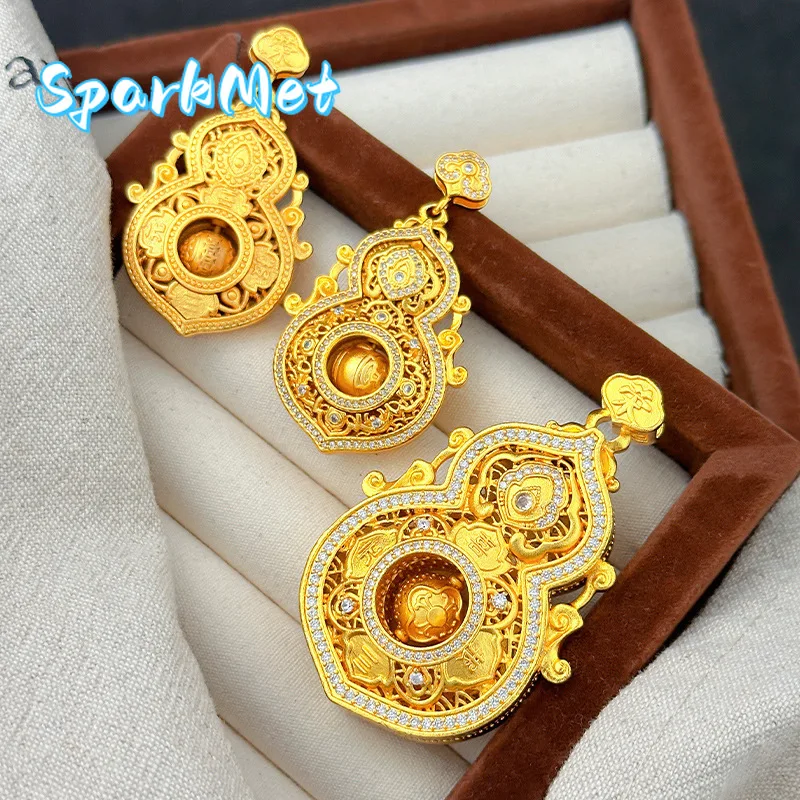 

Sparkmet Double-sided Diamond-inlaid Life Four-beauty Hollow Filament Rotatable Large Gourd Pendant 9999 24K Real Gold Gourd Pen