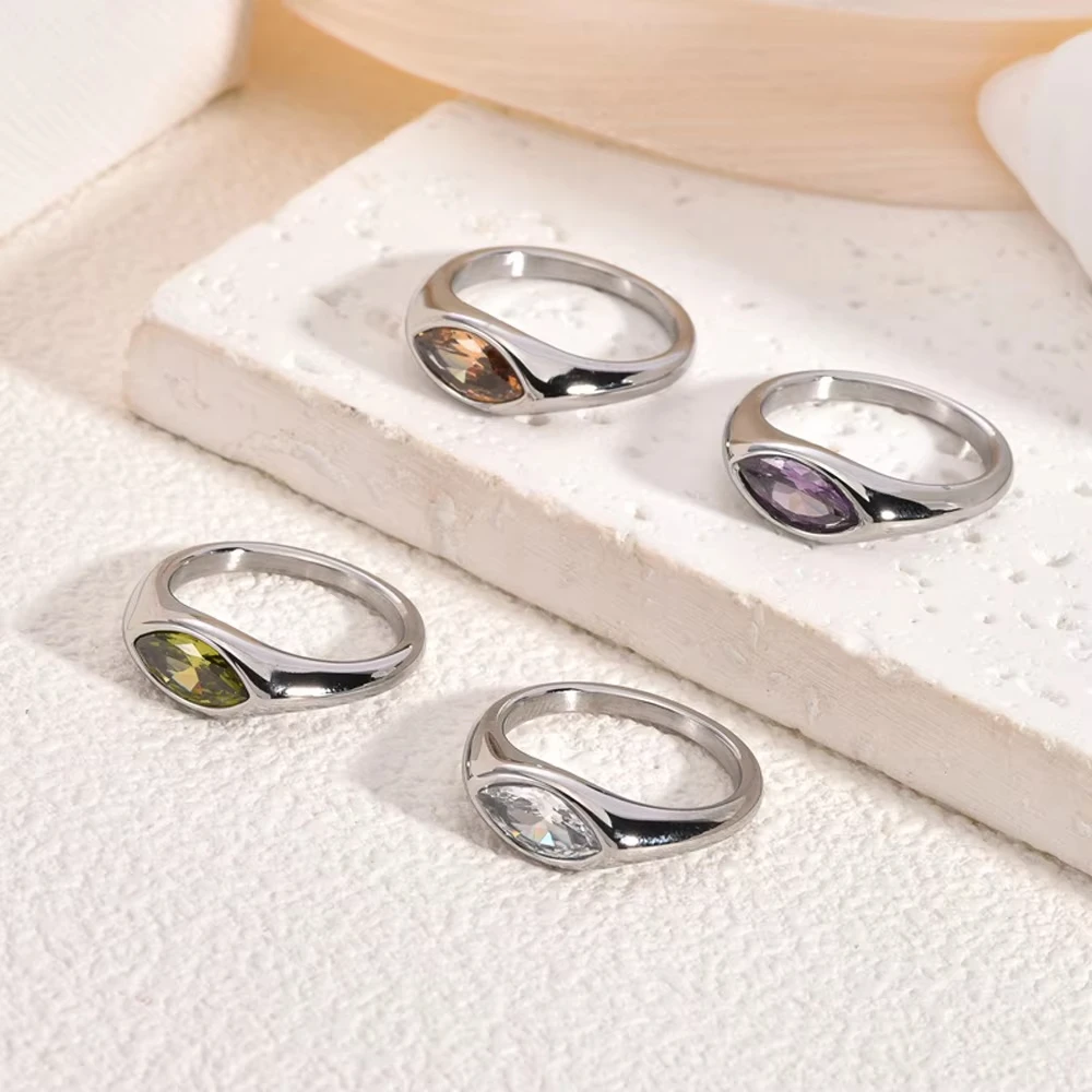 Eleganter 18K Vergoldeter Edelstahlring für Damen Kubisches Zirkonia Minimalistischer Modeschmuck Geschenk für Sie – Detail 4