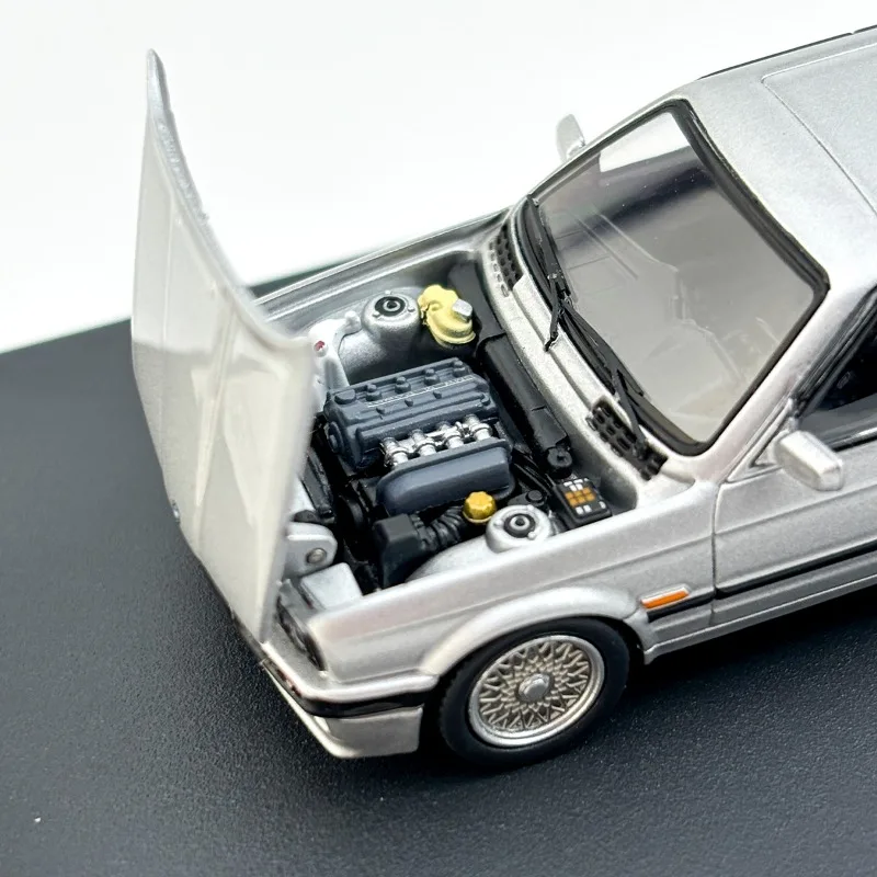 Sterfelijke Schaal 1/64 BMW E30 Wagon WIDEBODY Limited Edition Legering Speelgoed Motorvoertuig Diecast Metalen Model Geschenken