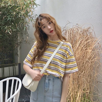 Vintage Stripe T-irt Loose ort Sve Women's Summer Faion Korean Sle f Sve Top Commute round Ne 3D Worn Look