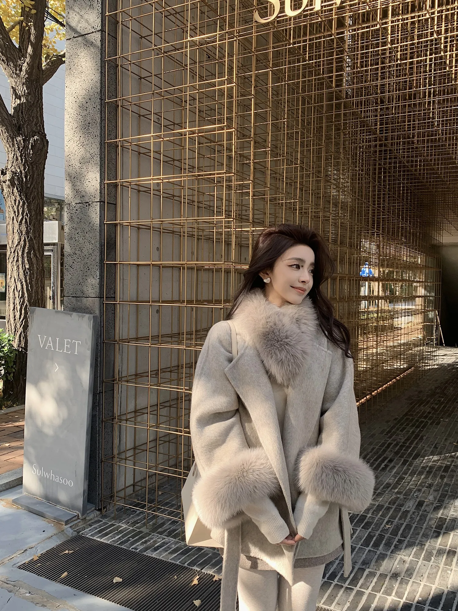 

Double-Sided Woolen Fur Cuff Scarf Cape Lilylikes Silk Rabbit Velvet Wool Long Sve Women's Coat Sweet Sle Winter Fas...