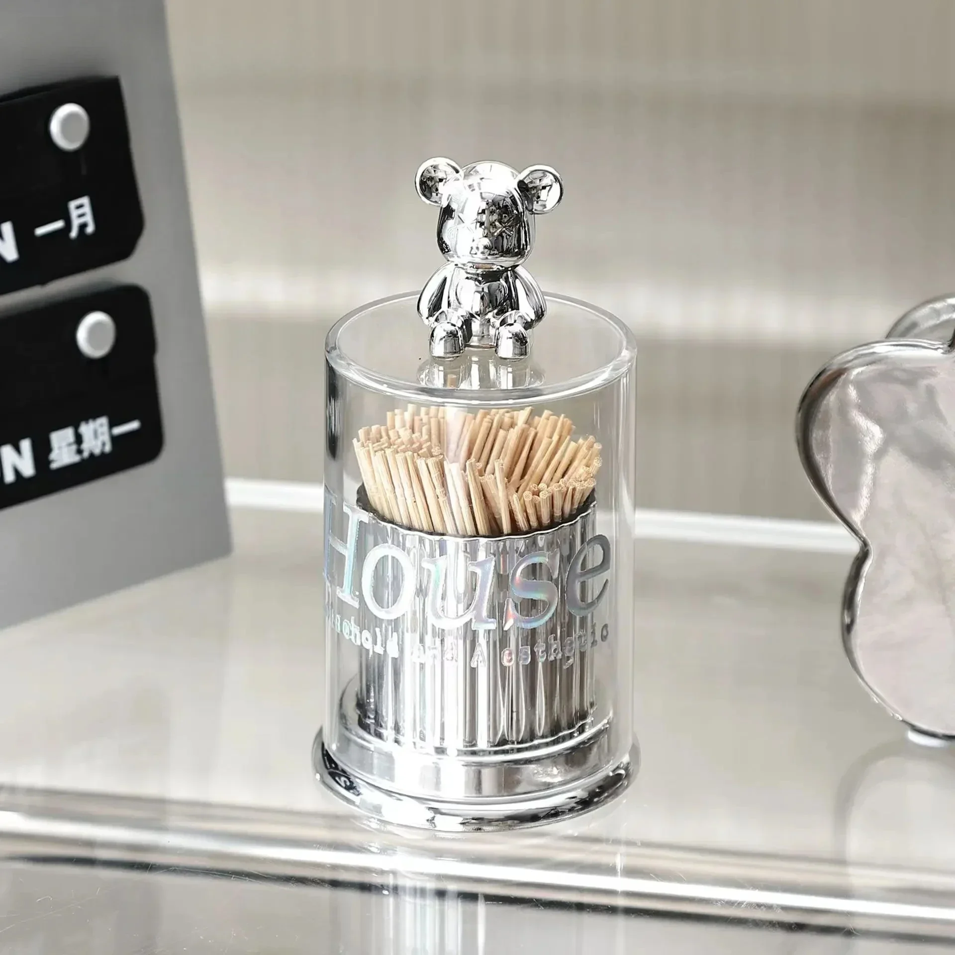 Creative Bear Toothpick Box Cotton Swab Storage Box Toothpick Holder Container Toothpick Dispenser Kitchen Storage Gadgets