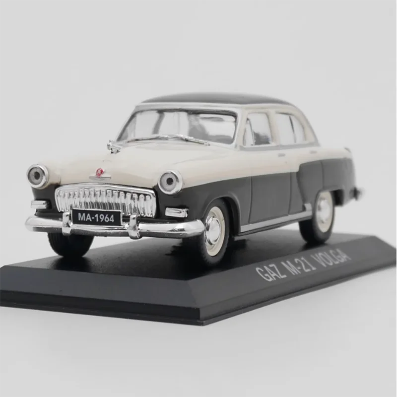 Diecast 1:43 Scale IXO Gaz M-21 Volga Car Model Alloy Toy Car Finished Simulation Collection Decoration Gift Toys Display