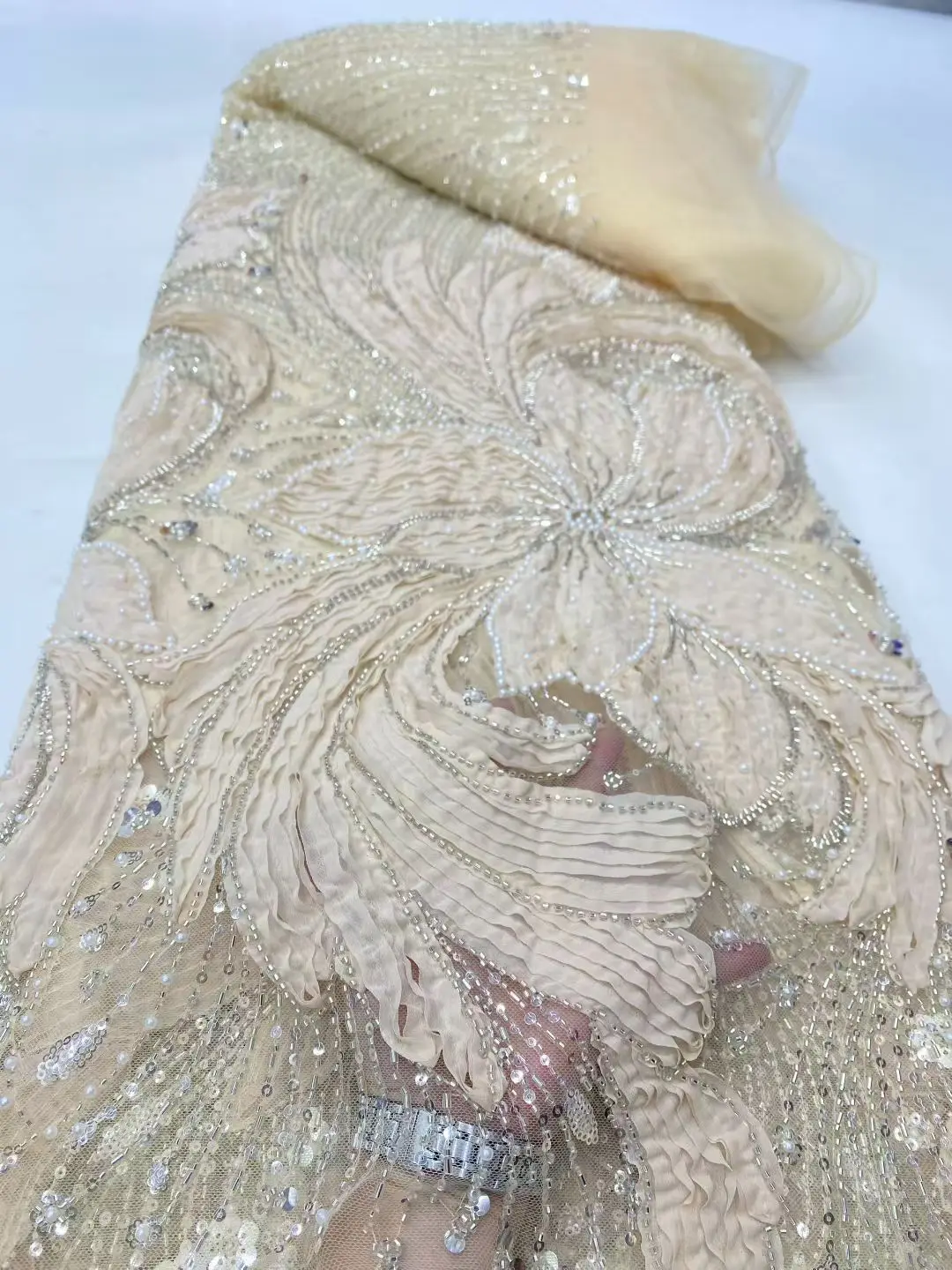 

Latest 2025 High Quality African Nigerian With Tulle Sewing Lace Fabric Guipure Embroidery Beads Dresses Sequins 5Yards DP0484