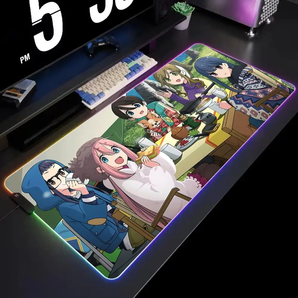 

Аниме-коврик для мыши Laid Back с RGB-подсветкой, игровой коврик для стола, светодиодный коврик для мыши с подсветкой, аксессуары для геймеров, большой коврик для мыши