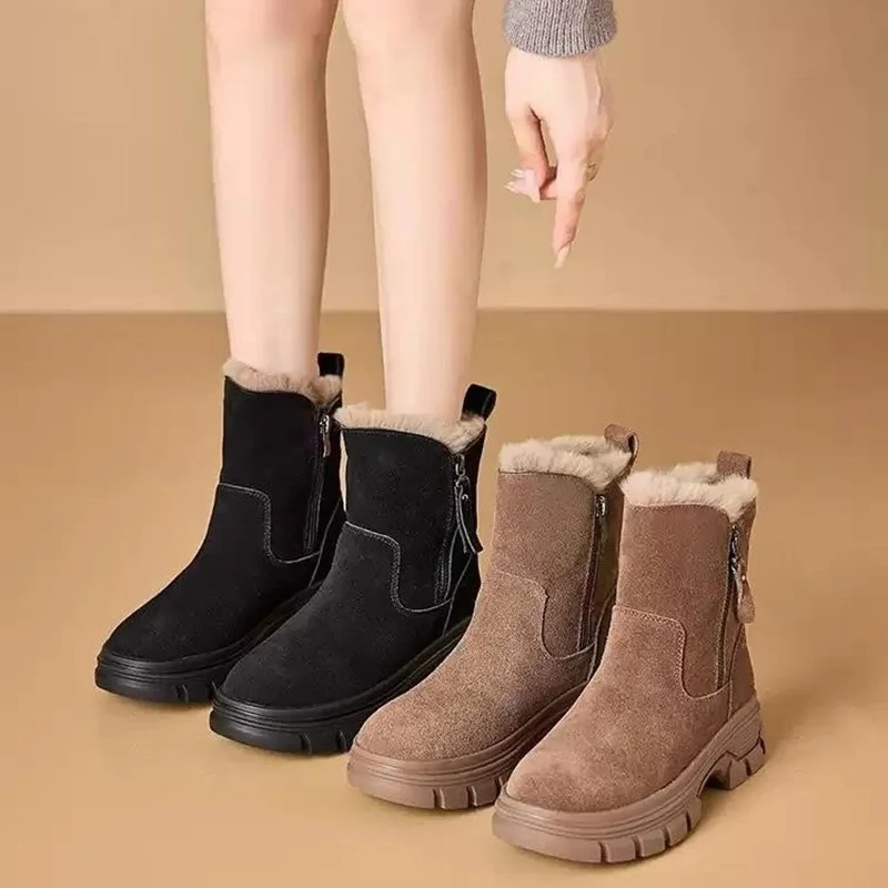 

2025 Women's Snow Boots Winter Mid-Tube Plus Velvet Thickened Warm Cotton Shoes Fur Integrated Fashion Platform Female Booties