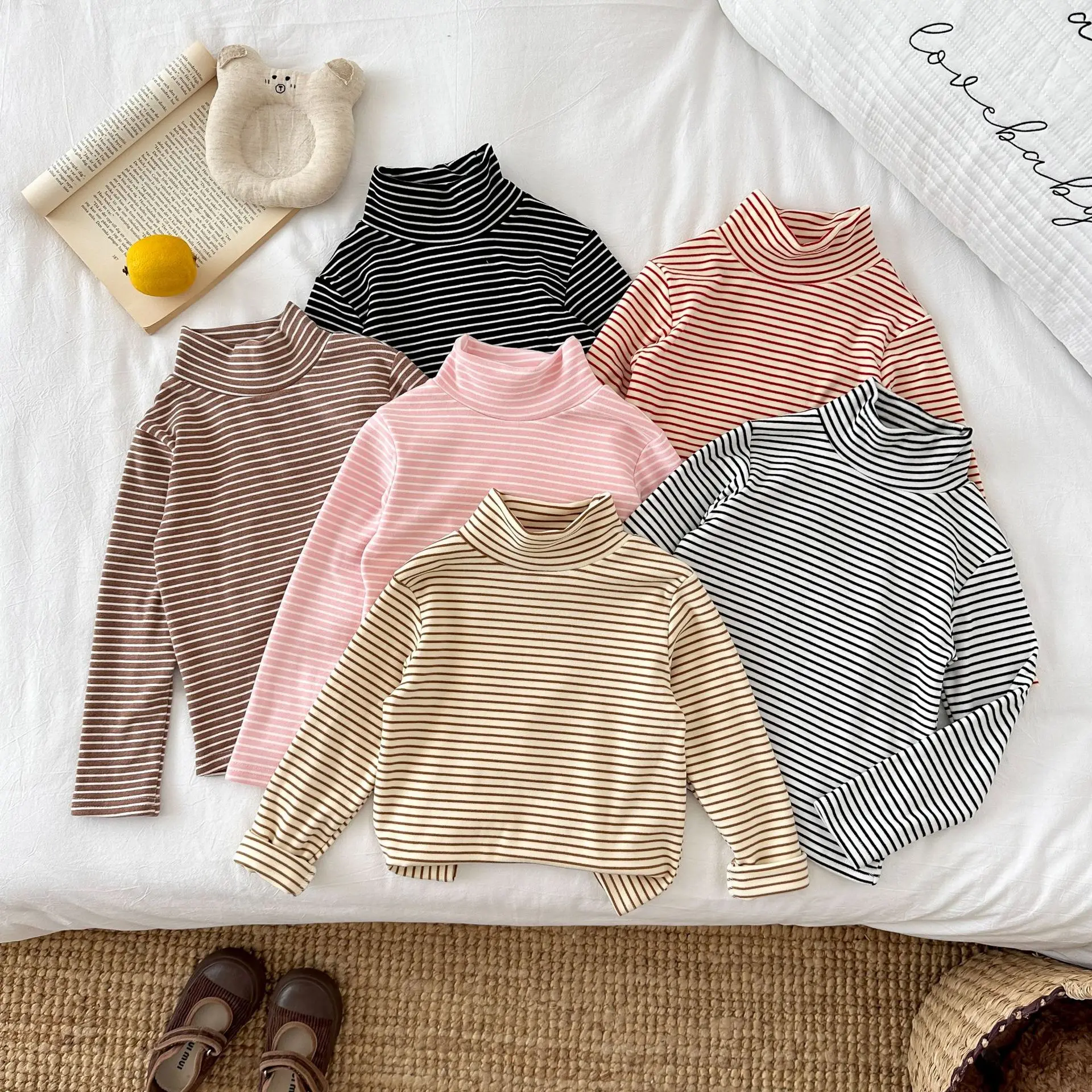Klassische gestreifte Kinderbluse mit Rollkragen, warmes Langarmshirt für Jungen und Mädchen von 2–7 Jahren, warmes, unverzichtbares Basiskleidungsstück