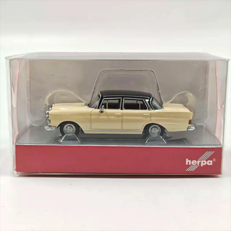 

HERPA масштаб 1/87, 200 W110, винтажный автомобиль, пластиковая модель автомобиля, статическая коллекция, украшенные праздничные подарки, игрушки, сувенирный подарок