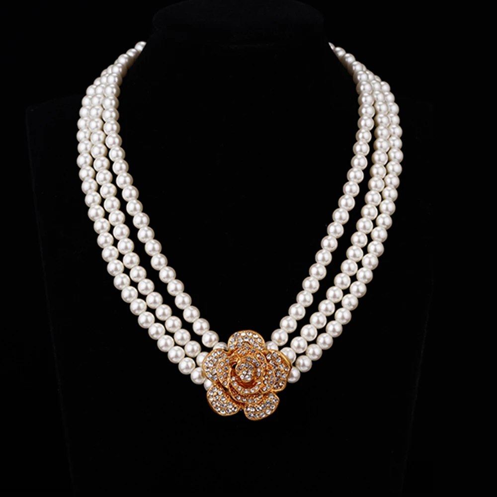 

Vintage Palace Multilayer Pearl Rose pendant Choker Necklaces for Women Short Geometric Crystal Necklaces Weddings Bride Jewelry