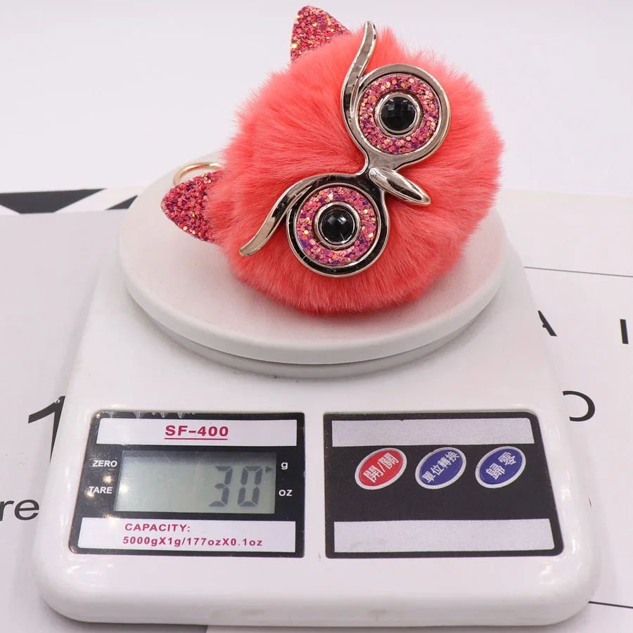 سلسلة مفاتيح على شكل بومة غامضة مع لمسات لامعة - إكسسوار من القطيفة للمفاتيح/الحقائب، هدية مثالية لمحبي الحيوانات والأناقة اللطيفة