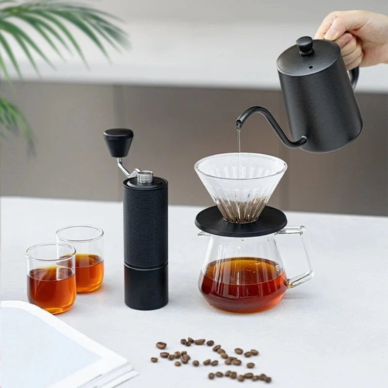 

Coffee Grinder Gift Box Chestnut tensils 4Piece Kit 600ml Drip Po Filter Paper