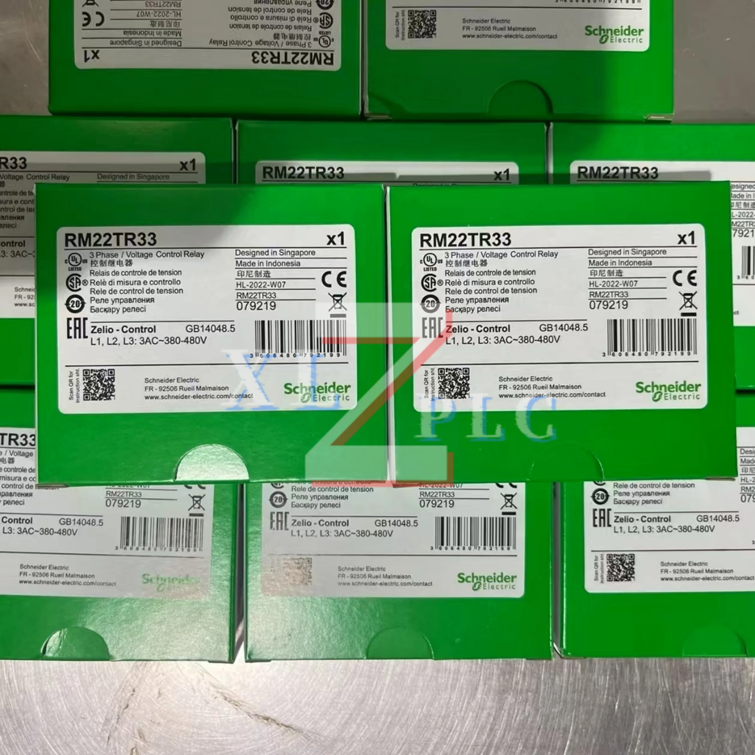 

Voltage Control Relay new in box RM22TR33