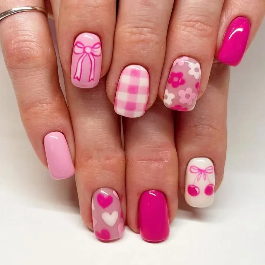 

24PCS Cute Heart Bow Short Square Stick on Nails with Glue Sweet Pink Flowers Fake Nails for Girls Women Wearable Nail Manicure