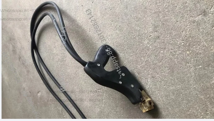 1PC the handle of the regroover tire Regroover truck car tire rubber tires slotted holder repair replacement with power cord.