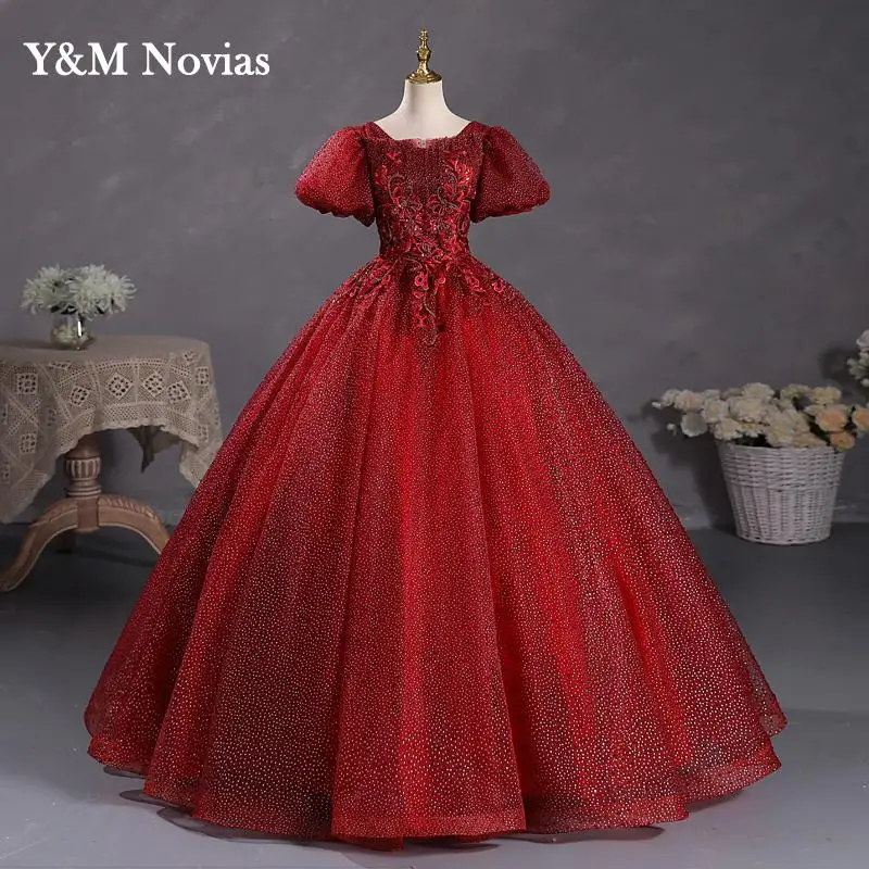 New Dark Red Puff Sleeve Quinceanera abiti Vestidos De Quinseanera 2023 New Vintage Ball Gown Flower Women con cristallo di pizzo