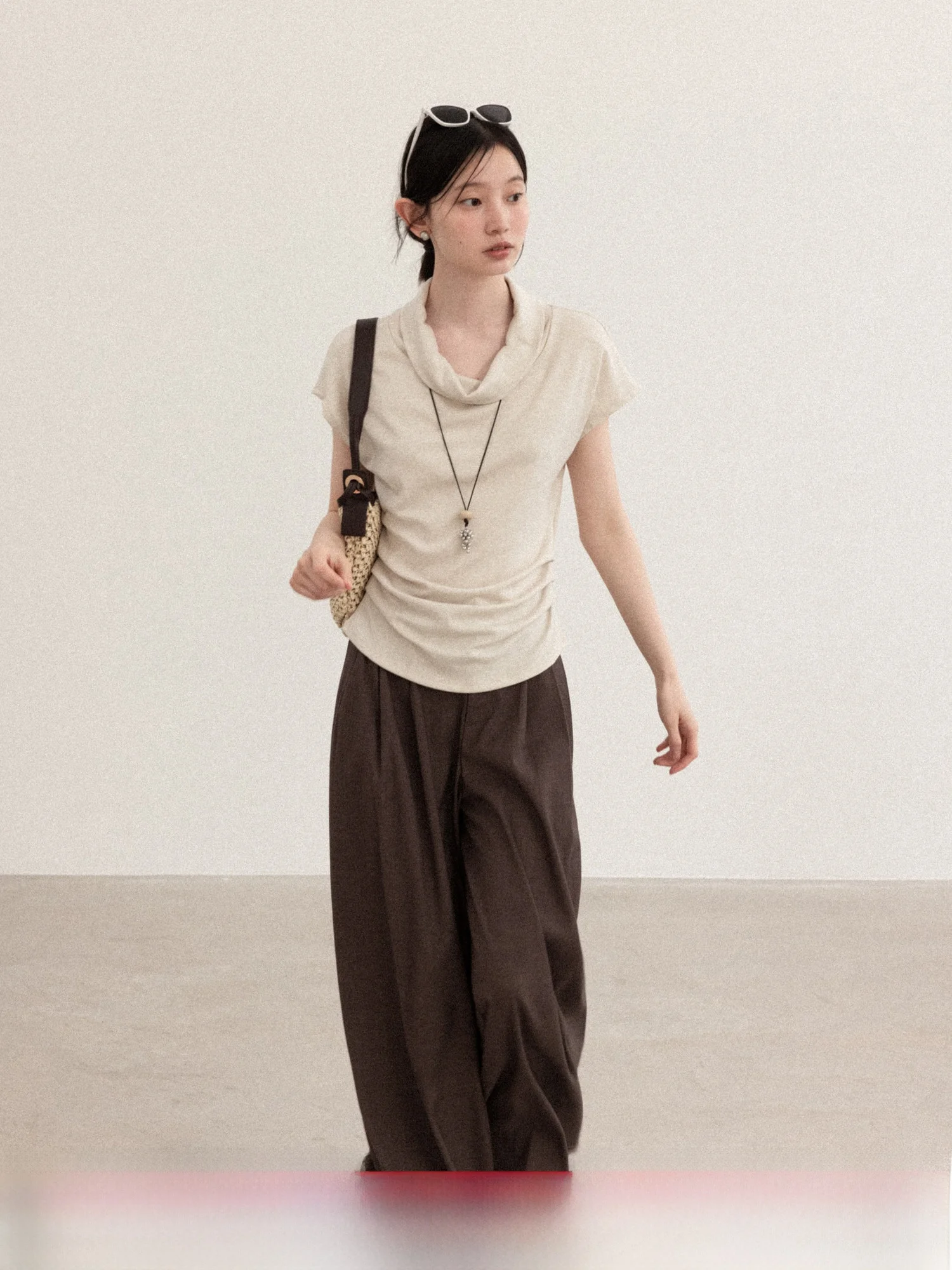 

Белая вязаная футболка с коротким рукавом для женщин, приталенная, с высокой талией, в повседневном стиле, весна-лето, дышащая, удобная, с круглым вырезом