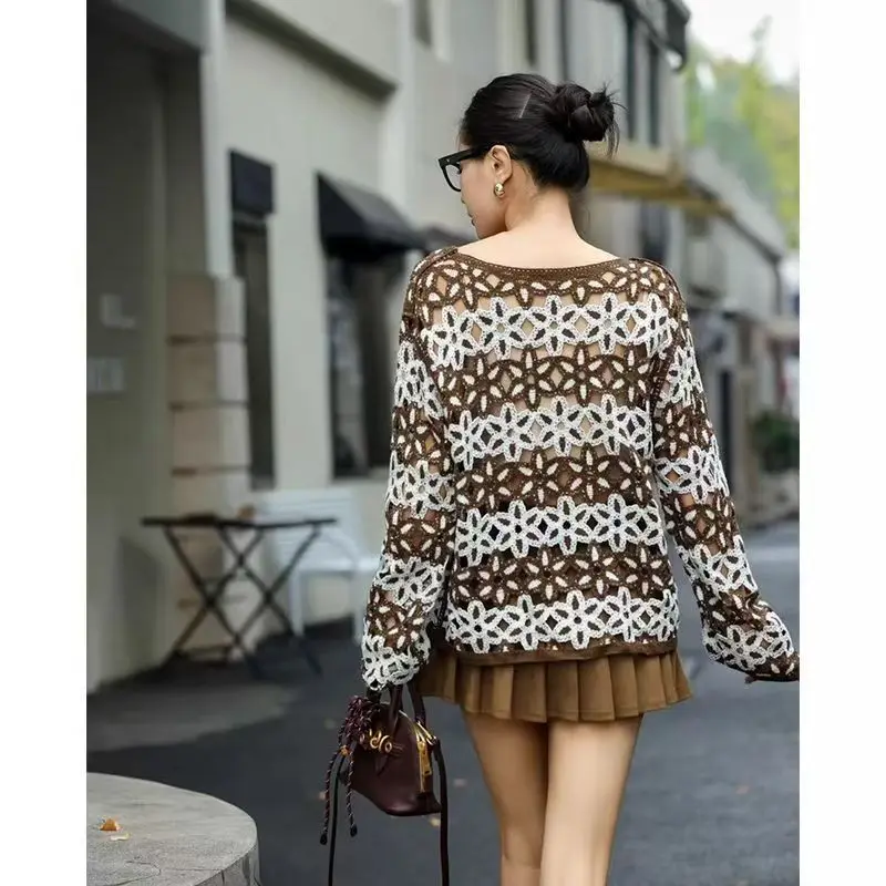 Age-Reducing Crochet Knit Top – Hollow Out Design, Loose Fit & Slimming Pullover, Casual Fall Blouse for Women, Trendy Versatile - Detail 1