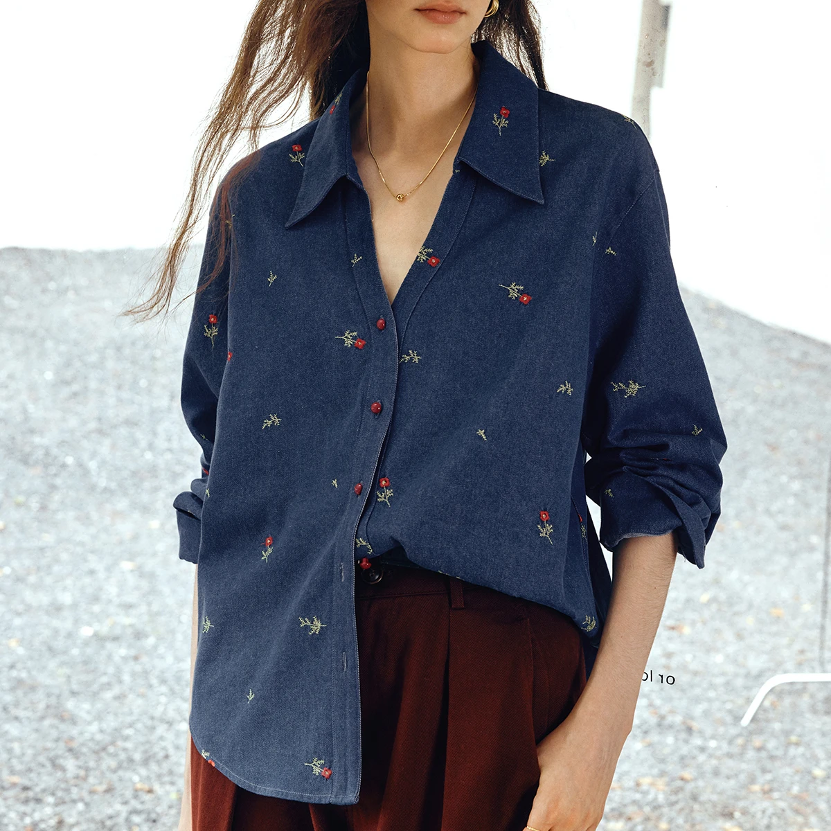 Kurtka jeansowa damska OLRain, vintage, kwiatowy haft 3D, styl prairie chic, kołnierzyk wykładany, płaszcze jeansowe damskie O57QC001682