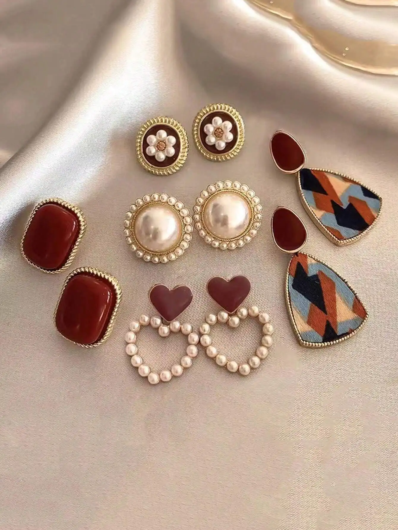 

5pcs Retro Earring Set: Square, Heart & Pearl Studs for Valentine's Day, Mother's Day Gift