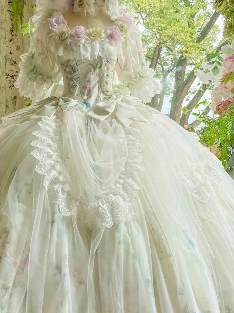 A light luxury student day adult wedding dress