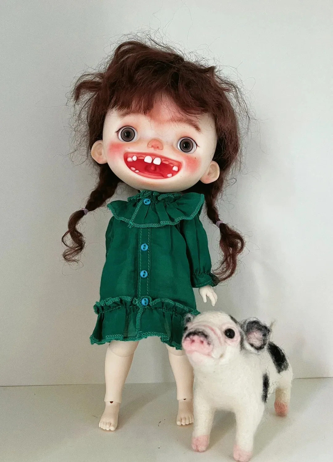 Nowa lalka SD Dziewczynka 25cm wysokość BJD Q-baby 1/6 Dziewczynka z brakującymi zębami model lalka akcji Wysokiej jakości zabawka Darmowa wysyłka