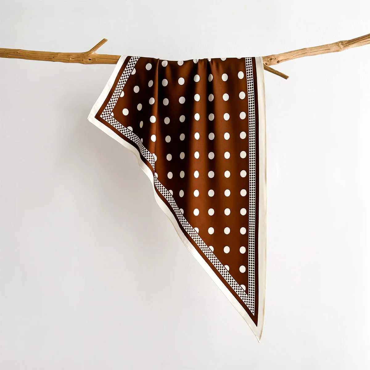 Trendy Bandana 100% Mulberry Triangular Scarf Women Silk Head Scarf Ladies Neck Kerchief Hair Bandana Shawl Wrap Hijab Foulard - view 6