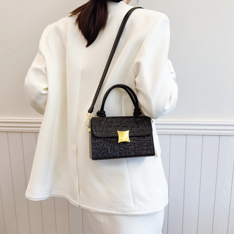 

Elegant Women Leather Tote Bag Luxury Crossbody Handbag High End Shoulder Bag Vintage Designer Inspired