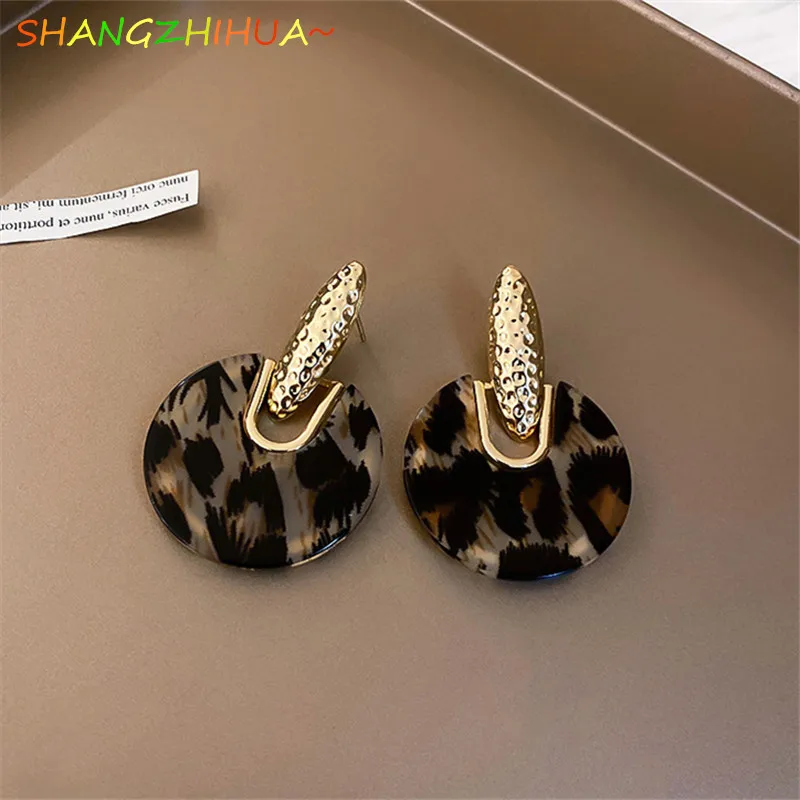 European And American Popular Trend Acrylic Leopard Print Pendant Earrings For Women\'s Fashion Unusual Jewelry Gift Accessories