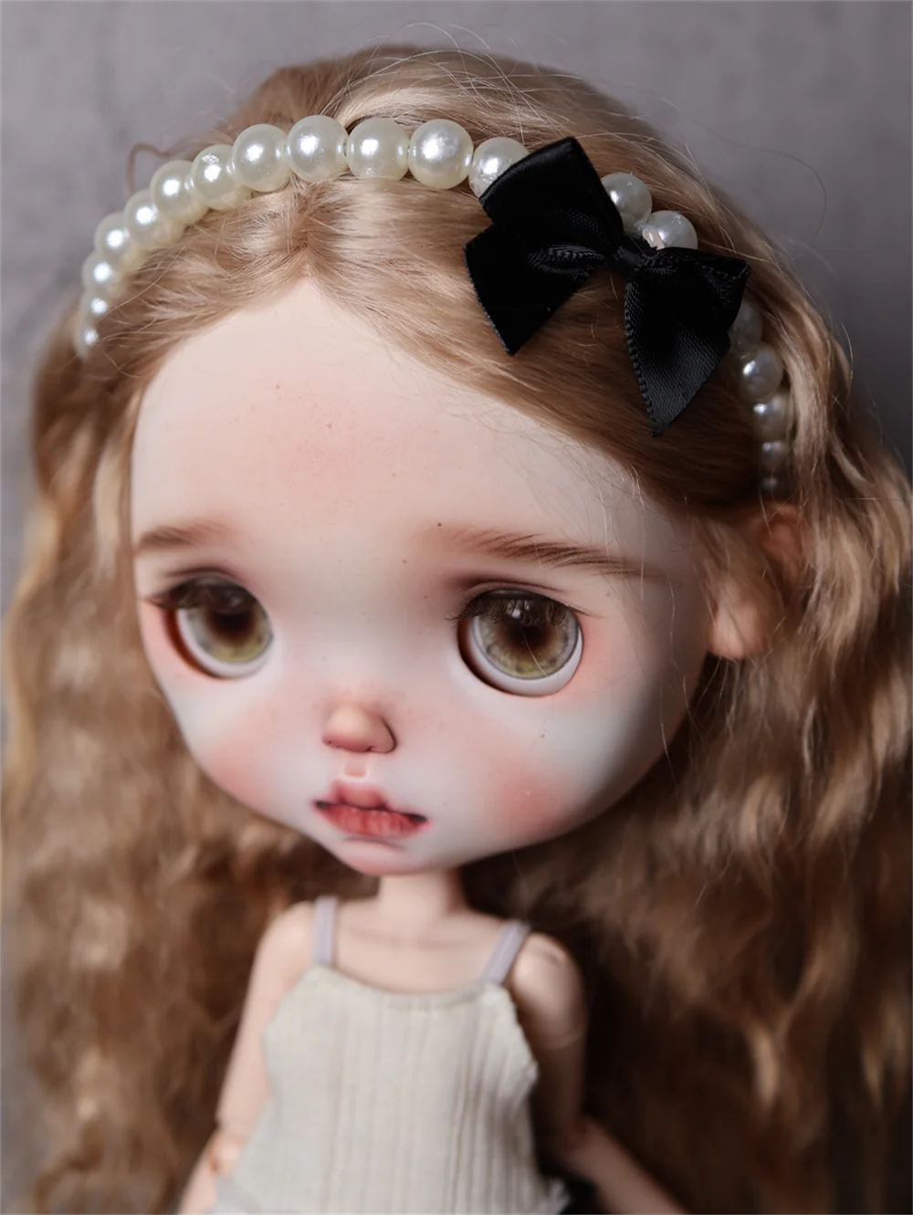

BJD doll clothes suitable for 1/3 1/4 1/6 blyth size Pearl bow hairband clothes set doll accessories (1 points)