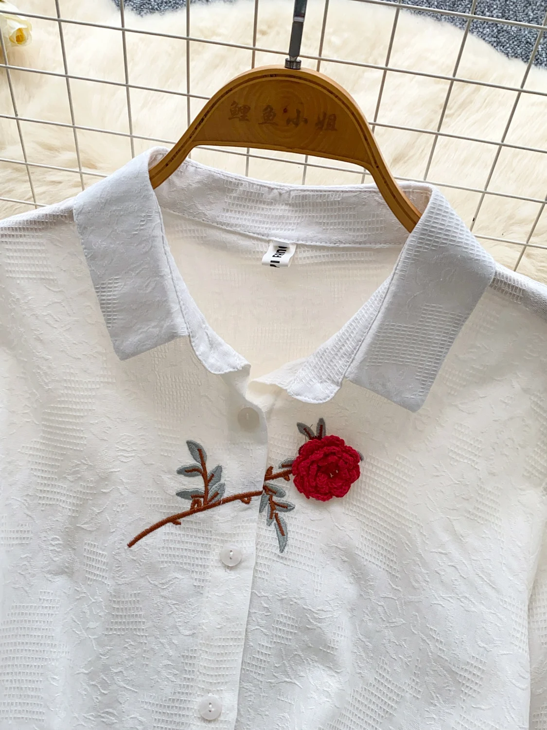قميص بولو نسائي فاخر مطرز بالورود بأكمام طويلة، قميص فضفاض غير رسمي بطبقة أساسية، نمط كوري، مصنوع من ألياف البوليستر، قابل لل... #1