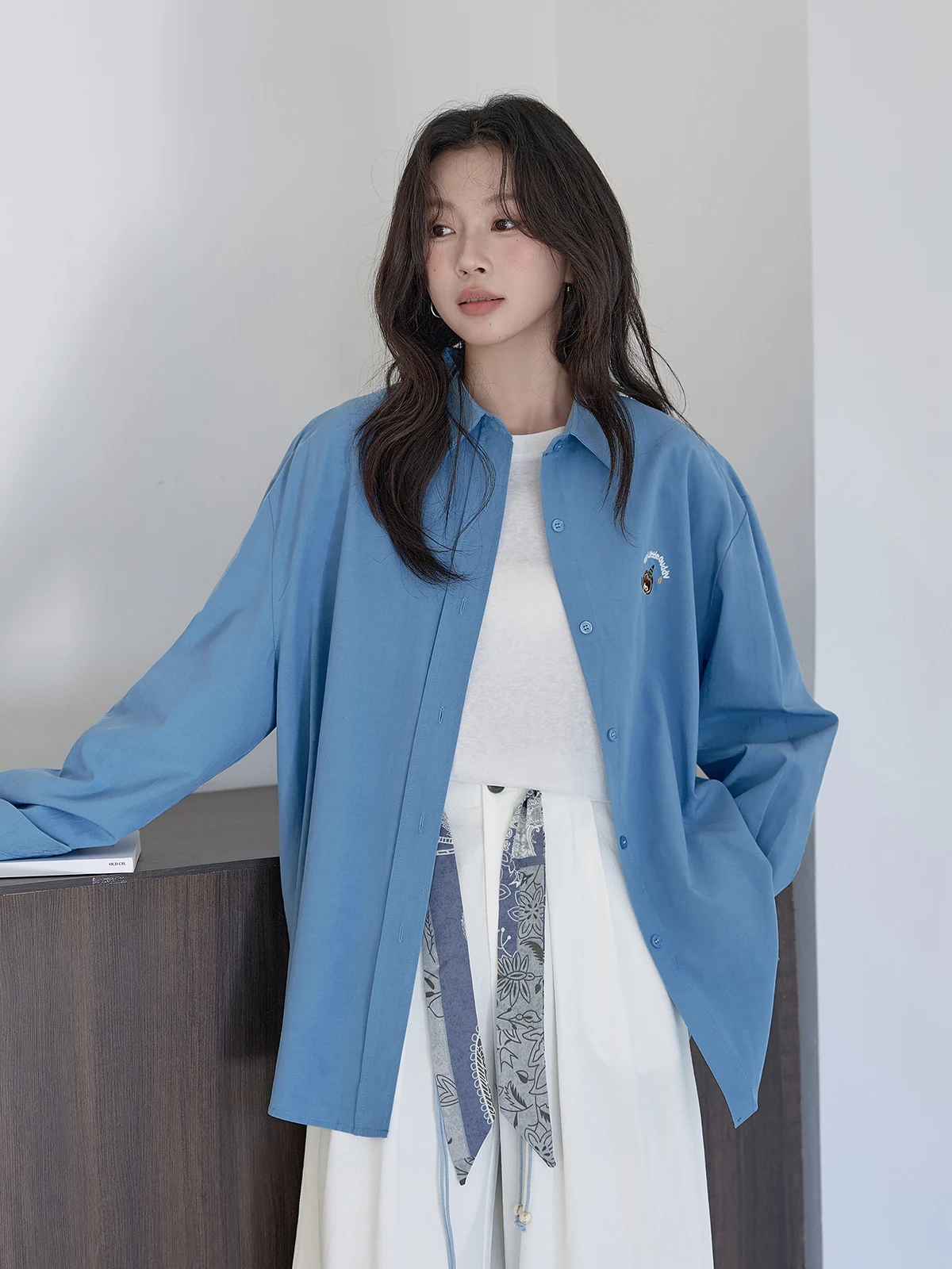 

Blue Embroidered Loose Women's irt Spring 2026 Faionable Animal Stitching Casual Versatile Top HuiXi Commute Sle Korean...