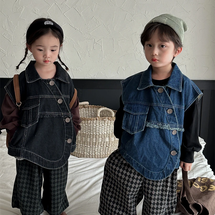 

2023 Children's Autumn New Cotton Denim Irregular Vest Boys and Girls Baby Tooling Style Raw Edge Coat Jacket