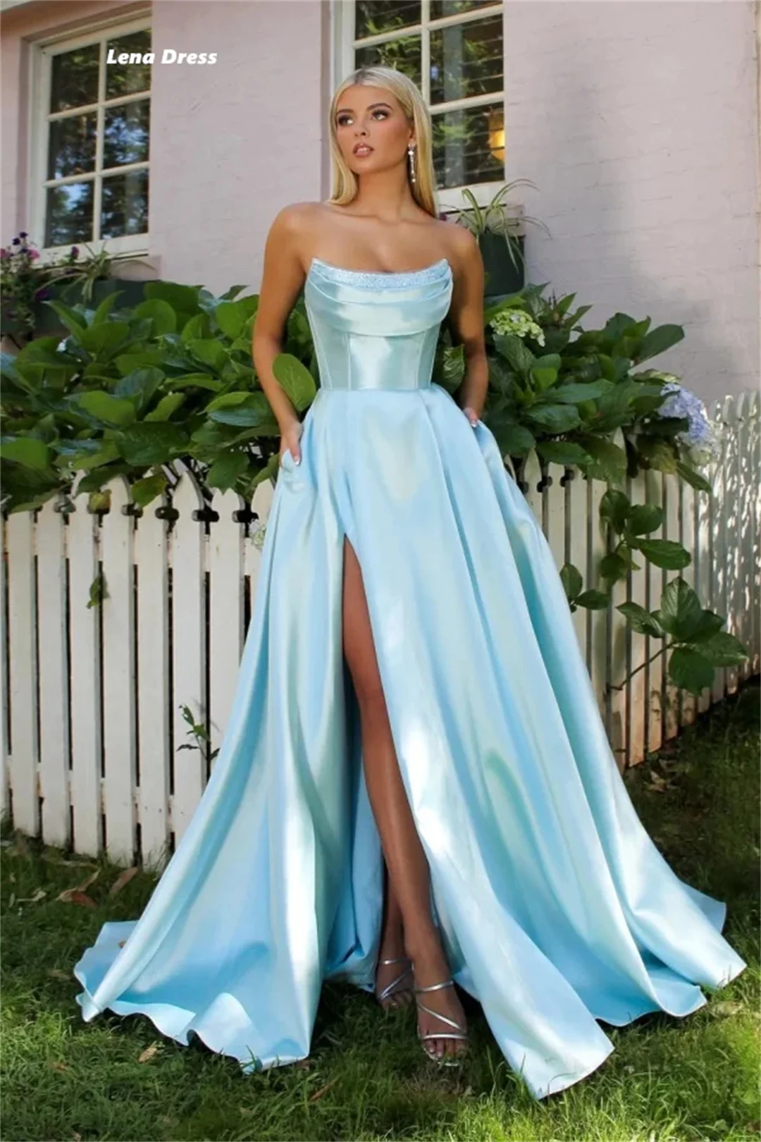 Cocktail Long Dress for Women: The Perfect Choice for Sophisticated Evenings