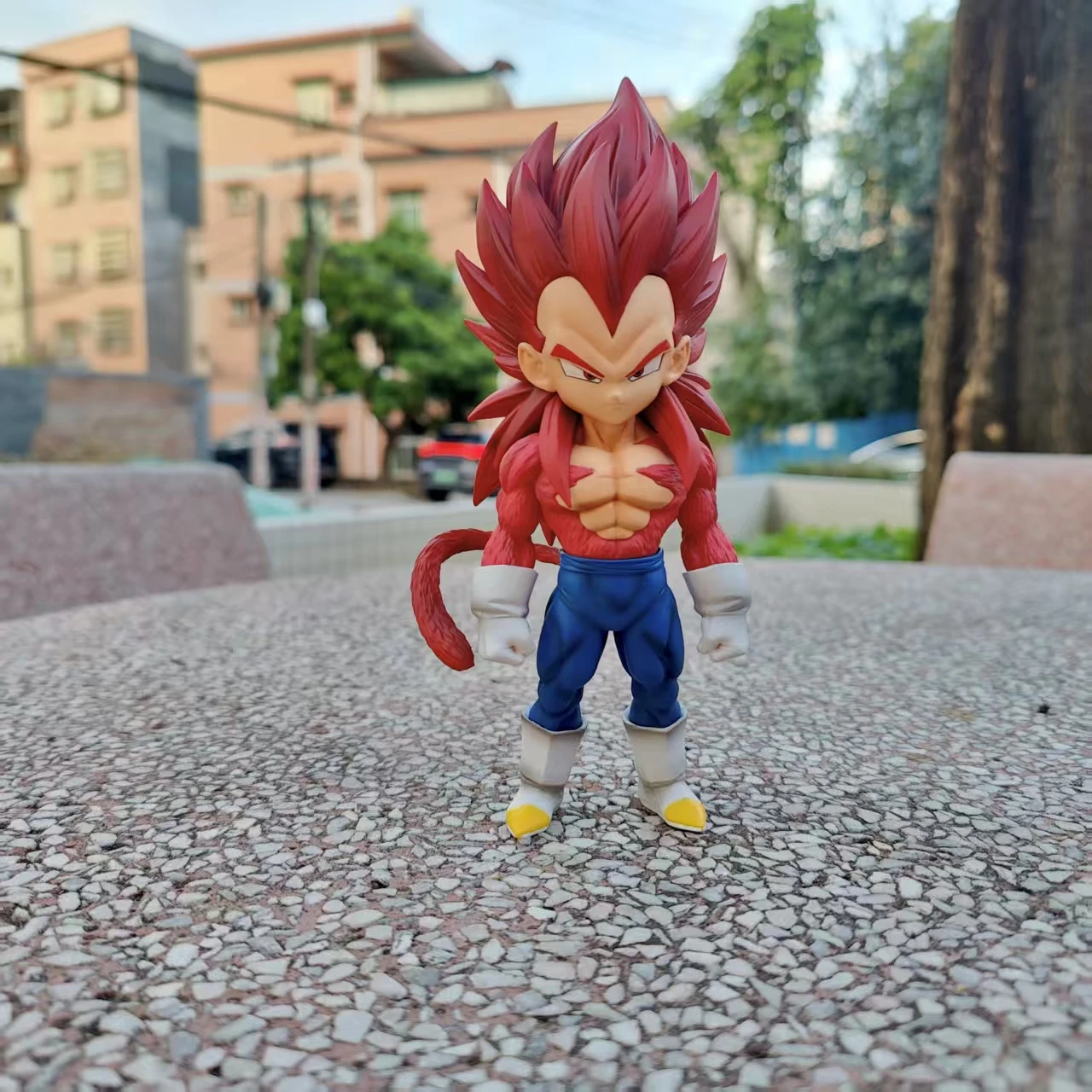 Dragon Ball Super Saiyan Super Four Vegeta versión Q figura de acción coleccionable juguete ornamental hecho a mano para regalo de muñecas circundantes