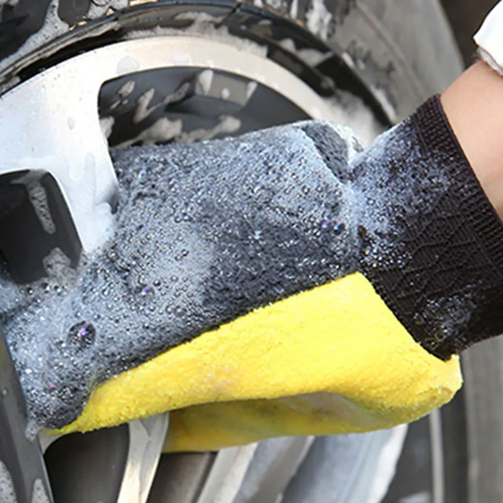 

4pcs Car Wash Gloves Coral Fleece Scratch Free Mitts Auto Detailing Cleaning Tools Exterior Wash Safe Non Slip Waterproof Car