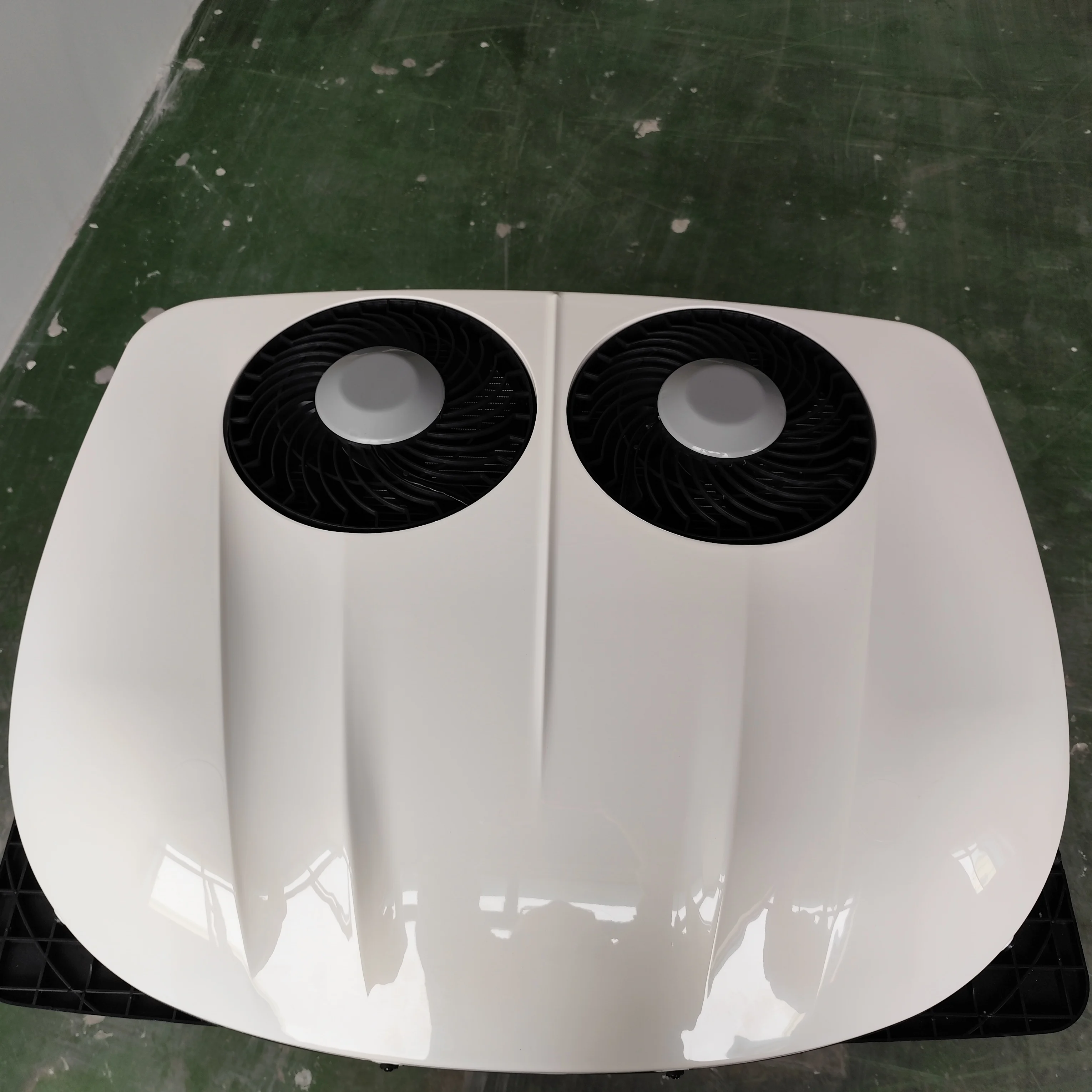 

Rapid Cooling Low Energy Consumption Silent Two Fans Electric Parking Air Conditioner For All Models