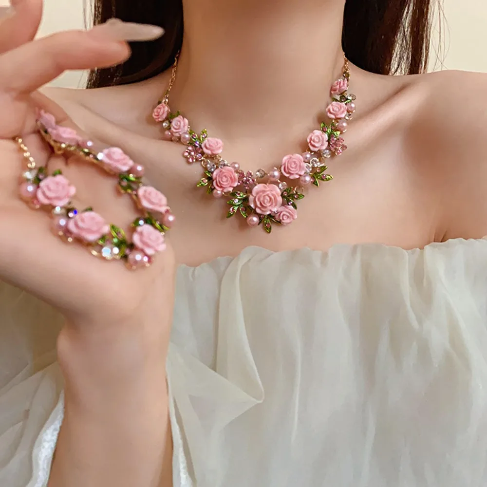Temperament Strass Rose Blume Halskette Süße Halsband Blume Armband Perle Schlüsselbein Kette Ohrstecker Urlaub