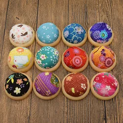 1PC Color Random Wooden Base Cloth Art Pin Cushion Holder Sewing Kit DIY Craft Sewing Pin Elastic Wrist Band Pincushions