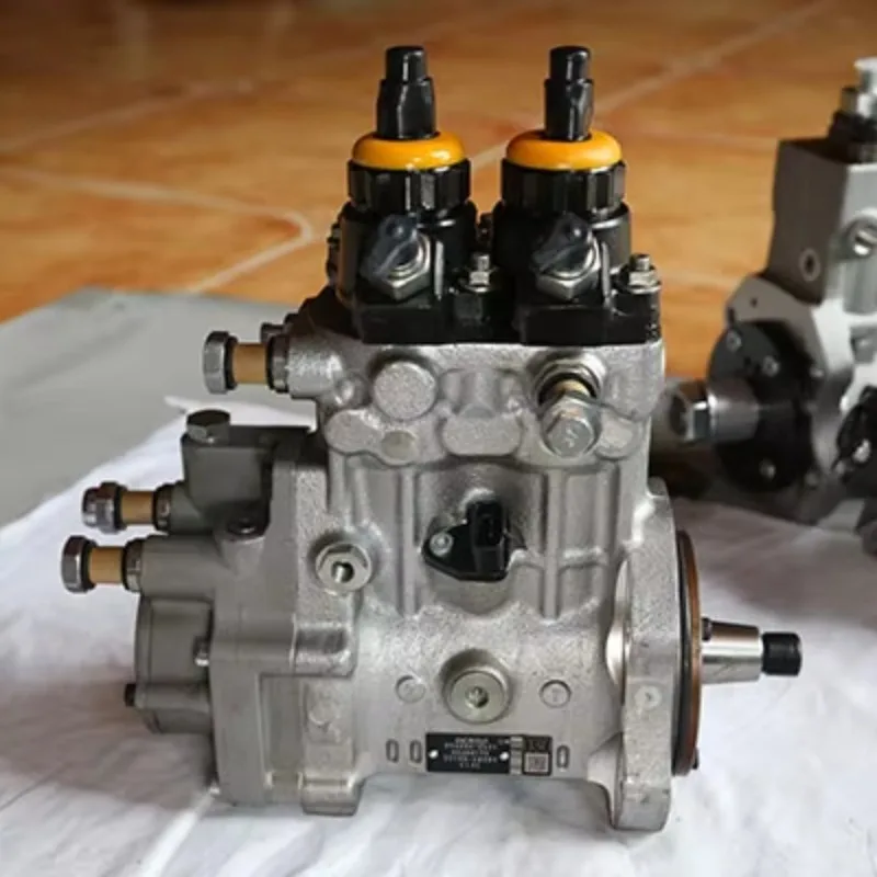 

Запчасти для погрузчиков WA800 WA900 и самосвалов HD785-7: топливный насос SA12VD140, номер детали 6219-71-1101