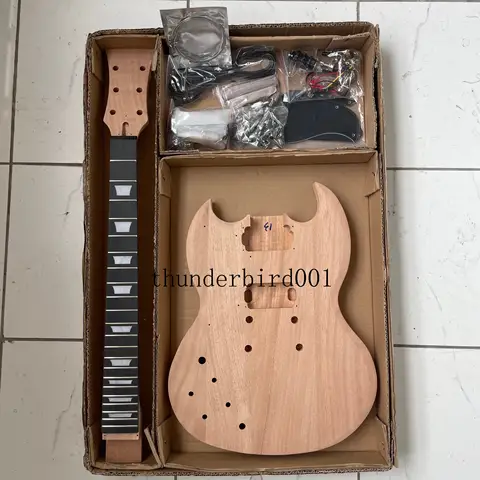 DIY Elektro Gitar Seti SG Tarzı Maun Gövde ve Boyun Gülağacı Klavye 6 Dize Sol El