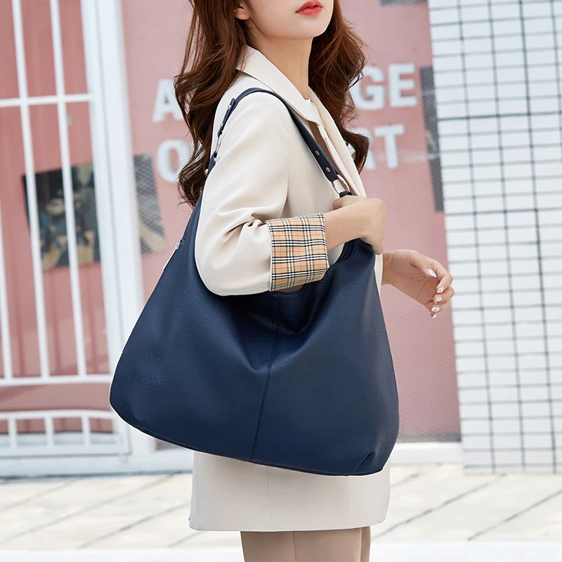 

Fashionable vintage large capacity tote bag, new PU material single shoulder bag, simple solid color commuting leisure handbag.