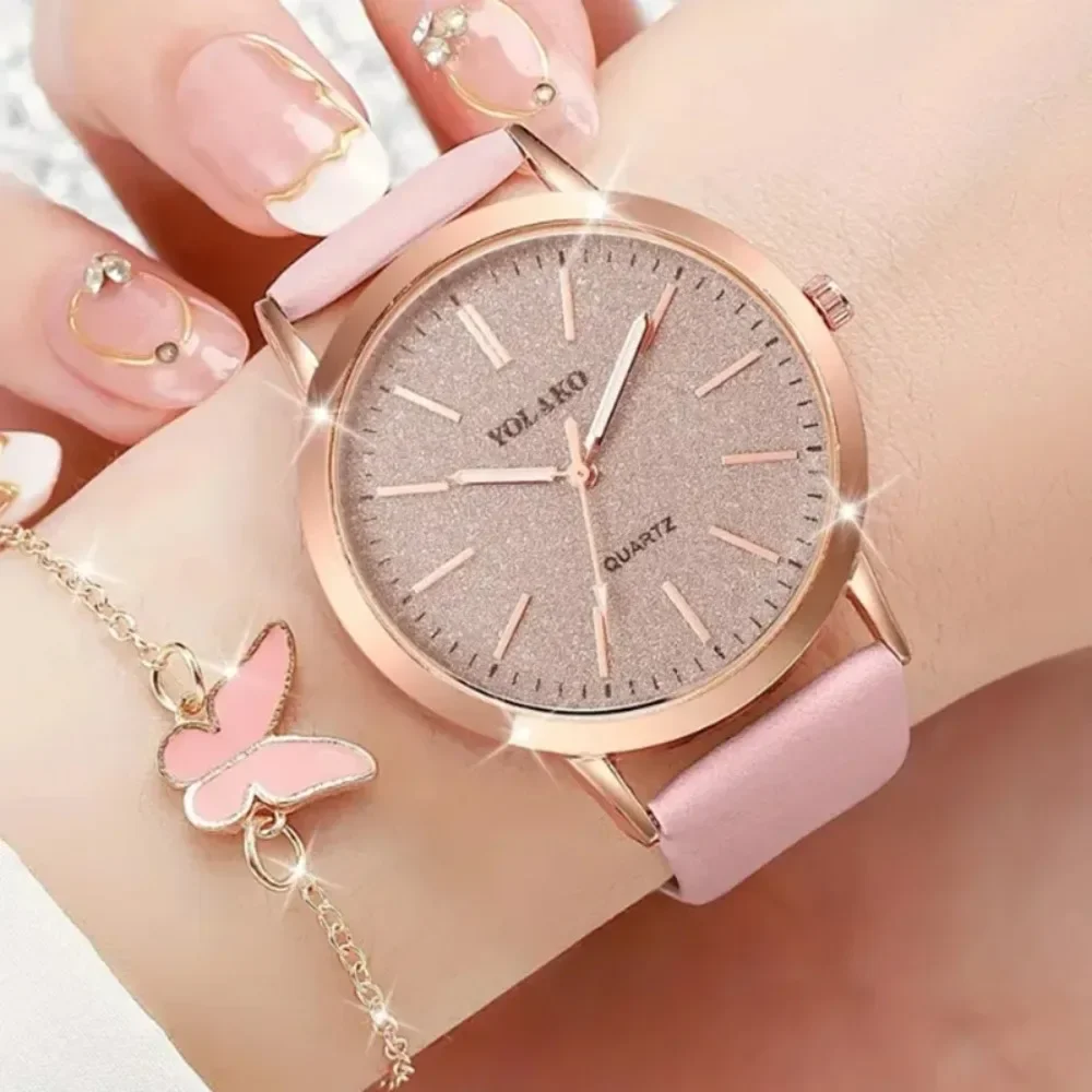 New Simple Women Watches Luxury Design Leather Watch Ladies Quartz Wristwatch Womens Small Round Dial Clock Reloj Mujer