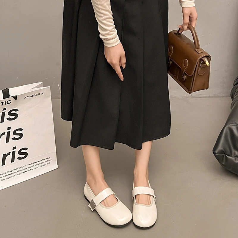 

Новые женские туфли с круглым носком, 2025 г., готическая женская летняя обувь на плоской подошве, мокасины в стиле Лолиты, милые