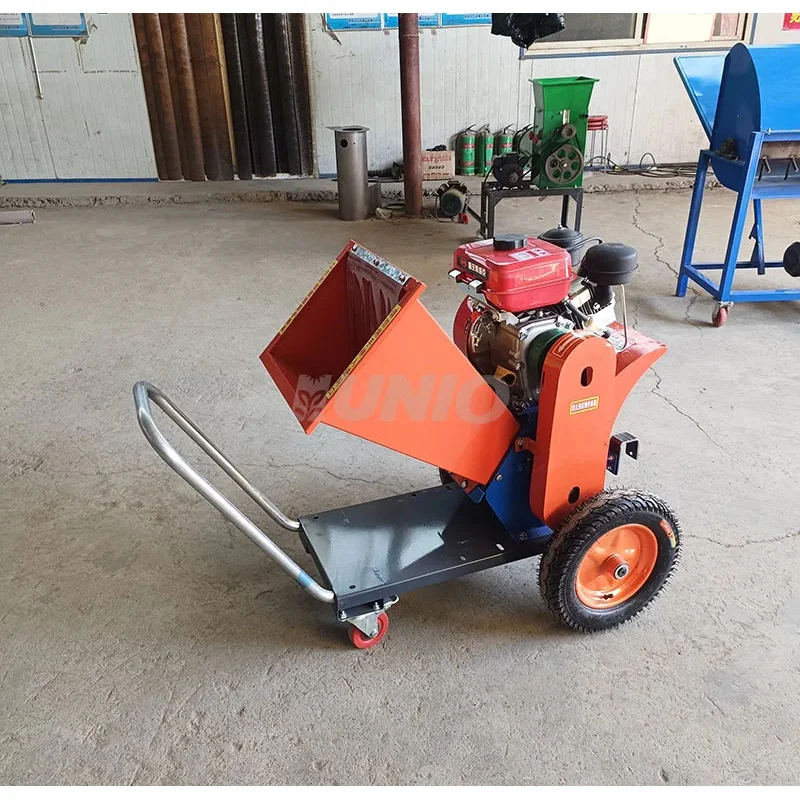 

UNIO Portable Home Grain Forage Crusher & Straw Grass Shredder 220V / Engine 2 Ton/H Capacity