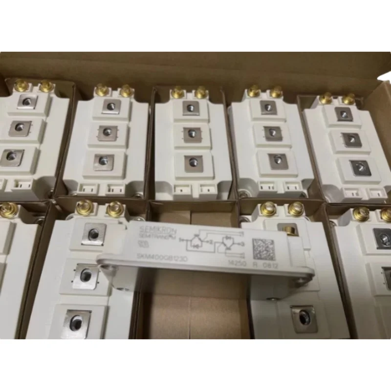 

SKM450GB12T4 SKM400GB123D SKM450GB12T4 SKM400GB123D SKM400GB125D SKM400GB128D Módulo IGBT Nuevo Original